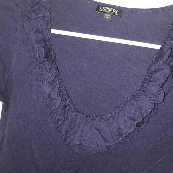 Ruffle detail top - Picture 3 of 3